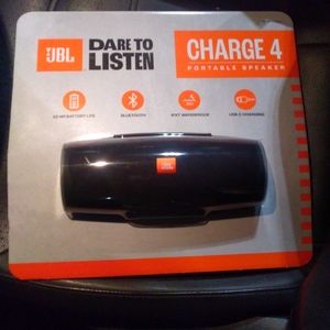 JBL CHARGE 4